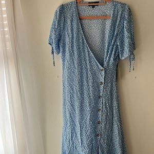 Blue and white lulus dress